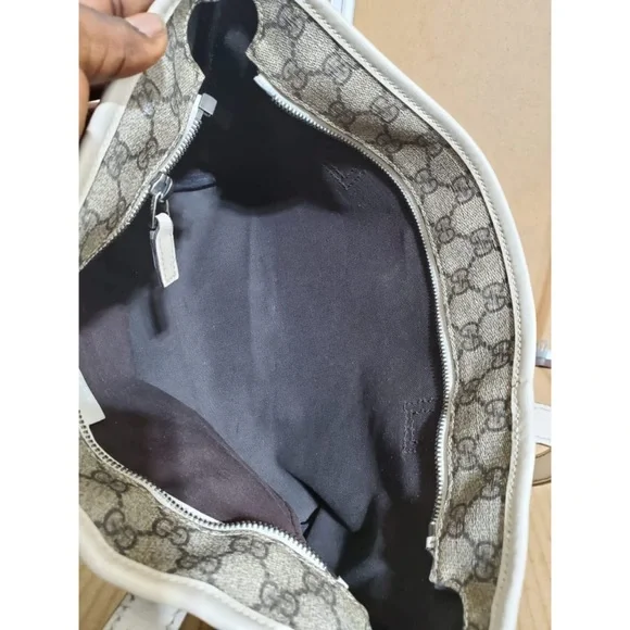 SOLD***Authentic Gucci GG Supreme Monogram Shoulder Bag Gray White - Picture 6 of 11